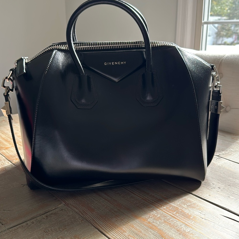 Givenchy Antigona Bag